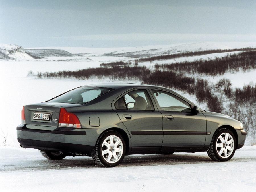  Volvo S60 AWD 2002 года  (фото 13 из 13)